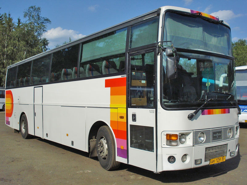 Автобус м 10. Volvo b10m Bus. Volvo b10m автобус. Volvo b10 м. Volvo b10m 2003.